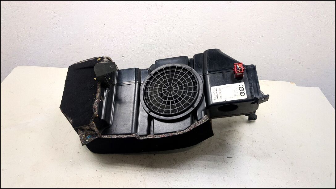 Сабвуфер 4B9035382 - 20158049 | Фото#1 Сабвуфер 4B9035382 - 20158049 | Фото#1