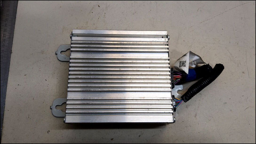 Усилитель звука 39186STXA020M1 - 20504211 | Фото#1 Усилитель звука 39186STXA020M1 - 20504211 | Фото#1