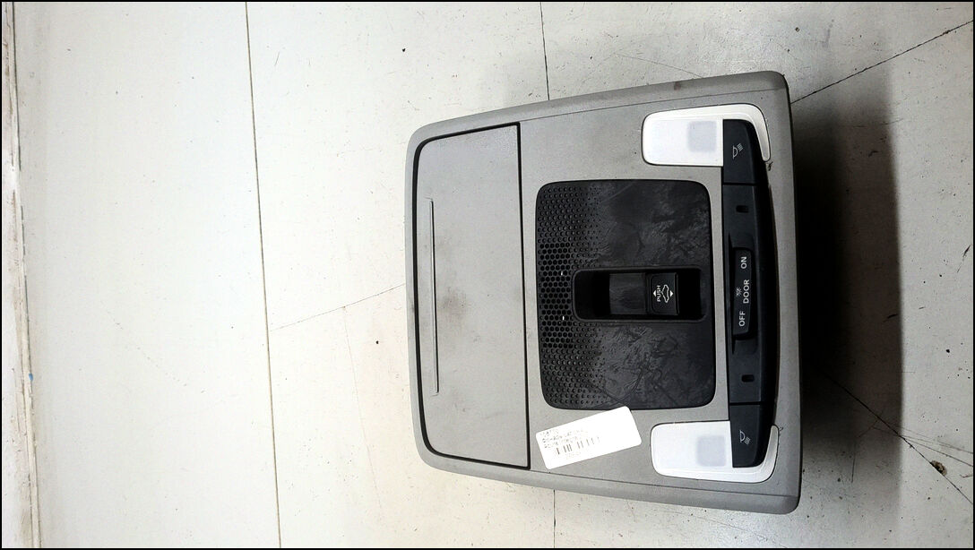 Плафон салона - 20646987 | Фото#1 Плафон салона - 20646987 | Фото#1