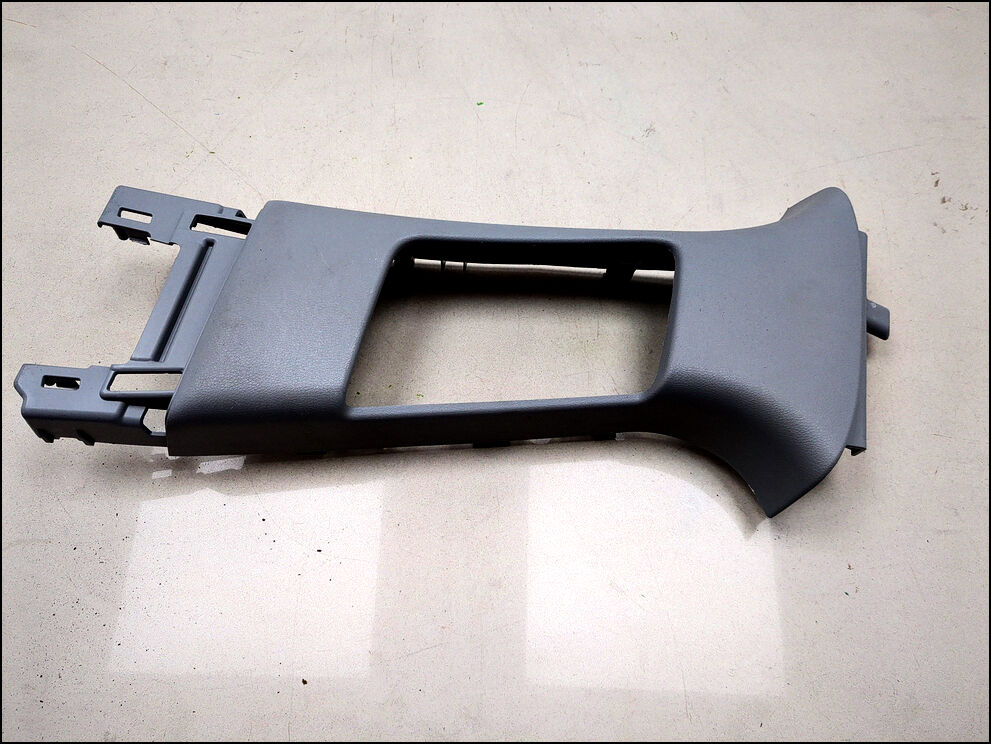 Обшивка центральной стойки - 20714344 | Фото#1 Обшивка центральной стойки - 20714344 | Фото#1