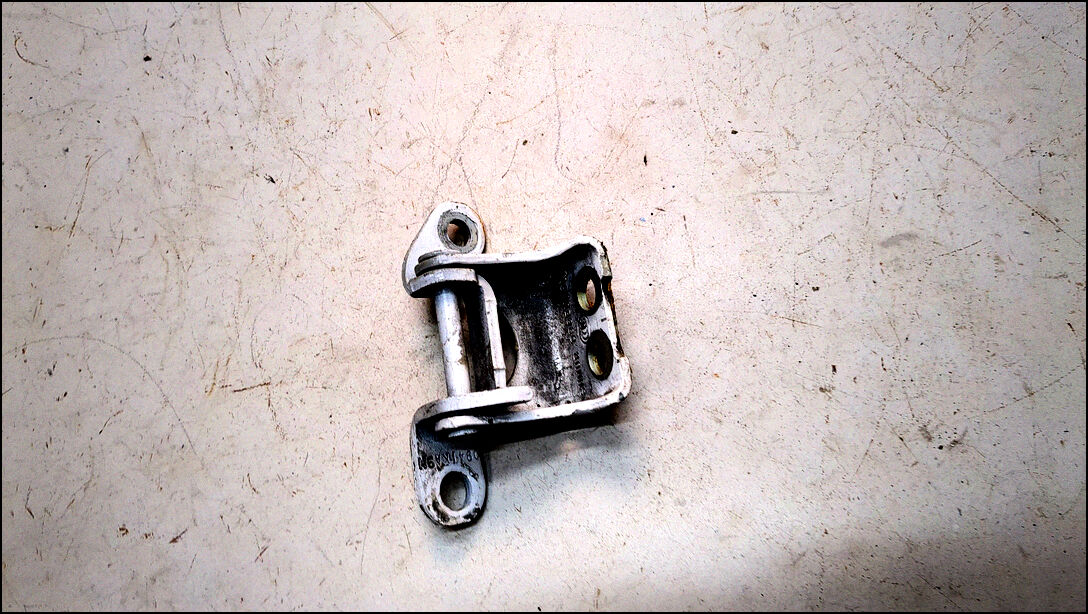 Петля двери 67910TX4H02ZZ - 20750273 | Фото#1 Петля двери 67910TX4H02ZZ - 20750273 | Фото#1