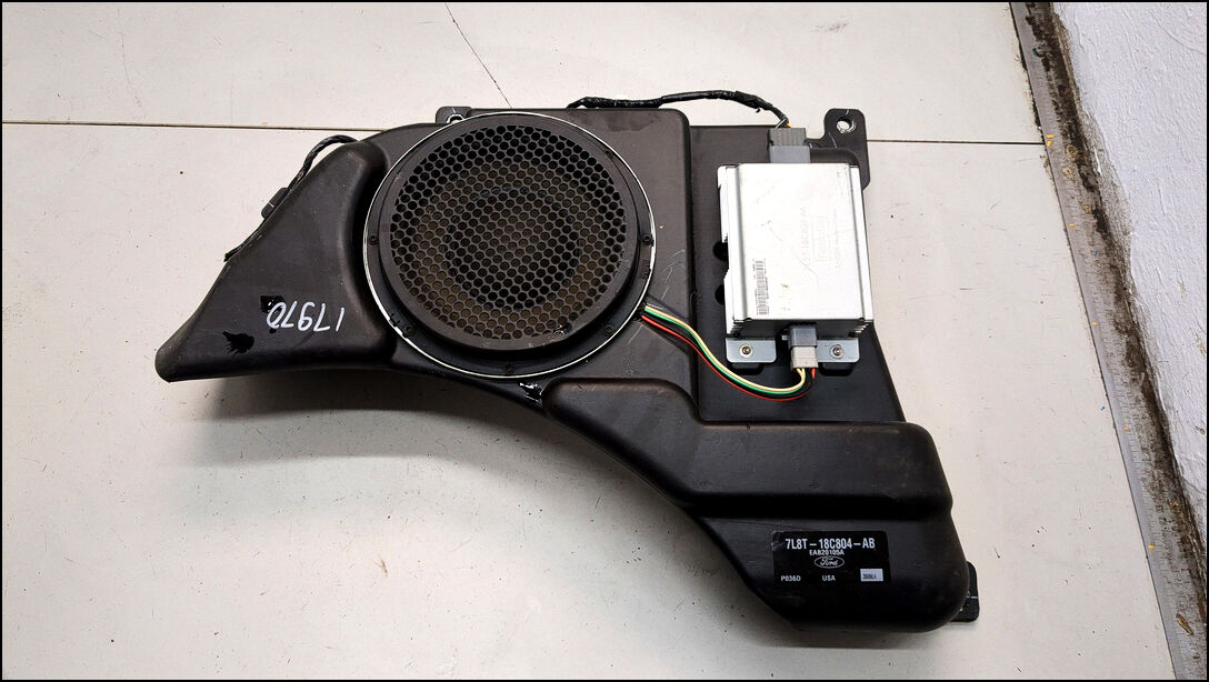 Сабвуфер 7L8T18C804AB - 20840631 | Фото#1 Сабвуфер 7L8T18C804AB - 20840631 | Фото#1