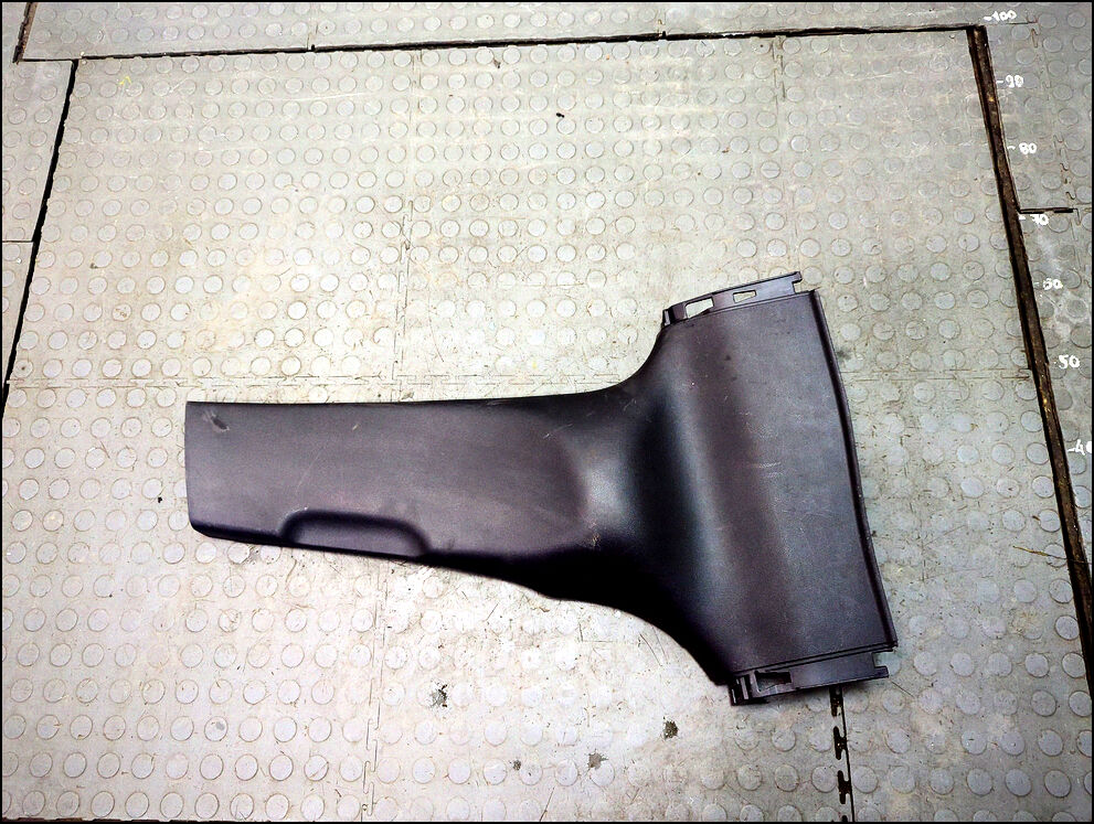 Накладка центральной стойки - 20853022 | Фото#1 Накладка центральной стойки - 20853022 | Фото#1