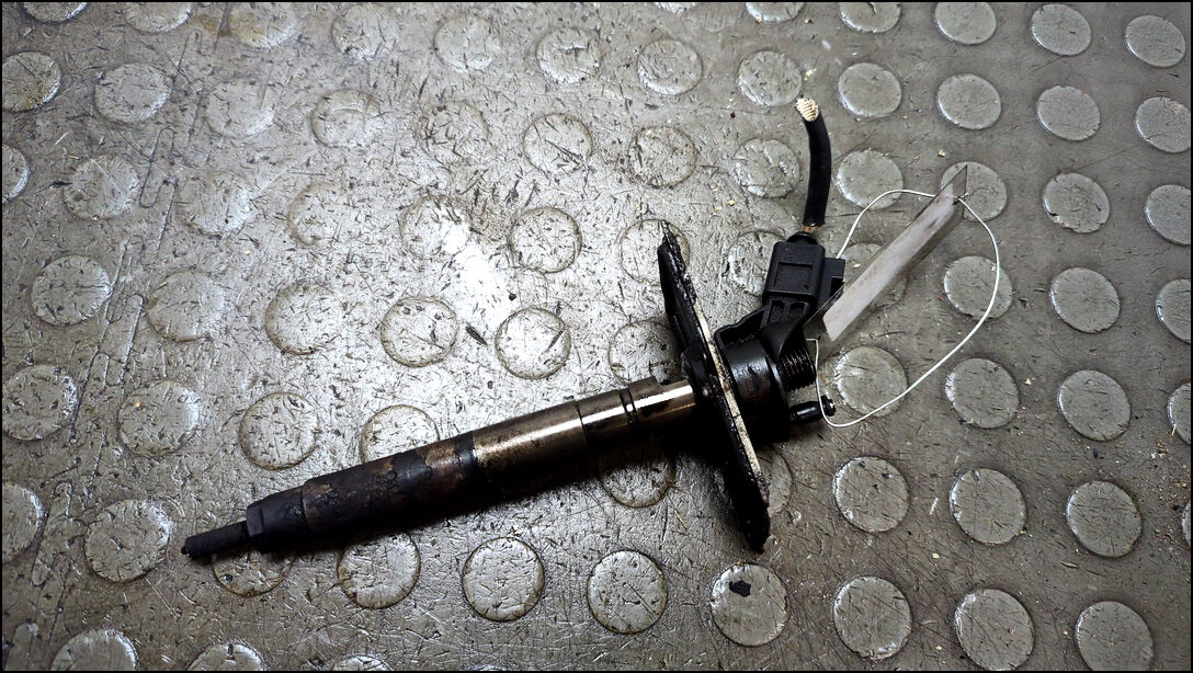 Форсунка топливная 059130277AJ,059130855DX,059130277BB,059130855BX,0445115054 - 20883578 | Фото#1 Форсунка топливная 059130277AJ,059130855DX,059130277BB,059130855BX,0445115054 - 20883578 | Фото#1