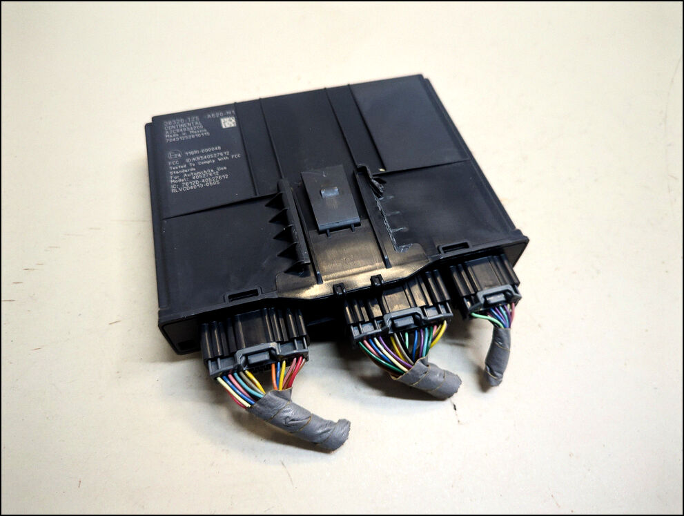 Блок управления сигнализацией 38320TZ5A620M1 - 20934359 | Фото#1 Блок управления сигнализацией 38320TZ5A620M1 - 20934359 | Фото#1