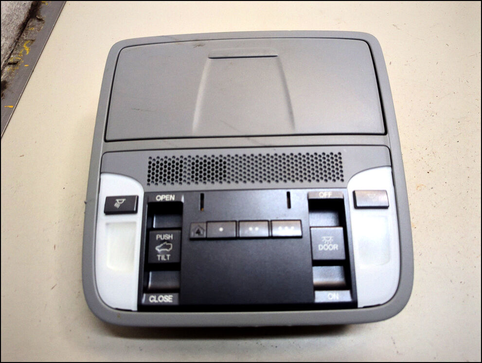 Плафон салона 18683 - 20934510 | Фото#1 Плафон салона 18683 - 20934510 | Фото#1