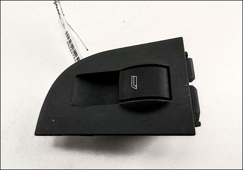 Кнопка стеклоподъемника (блок кнопок) 4B0959855 - 55262753 | Фото#1 Кнопка стеклоподъемника (блок кнопок) 4B0959855 - 55262753 | Фото#1