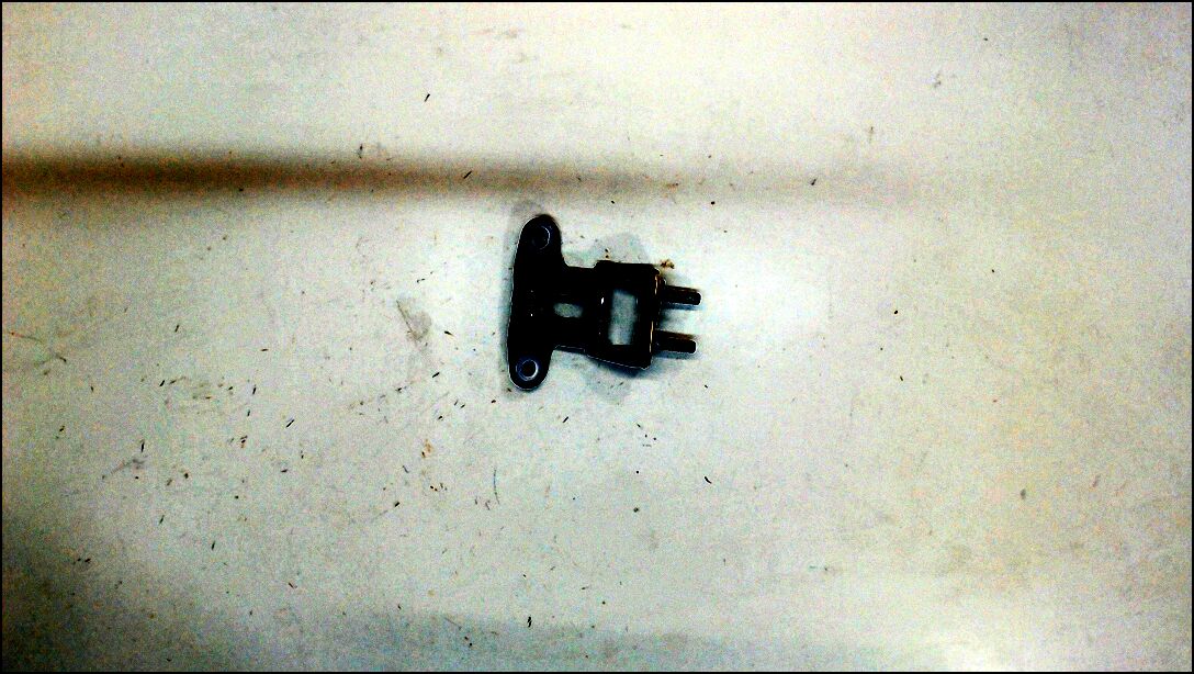 Петля крышки багажника 68210STXA00ZZ - 8042428 | Фото#1 Петля крышки багажника 68210STXA00ZZ - 8042428 | Фото#1