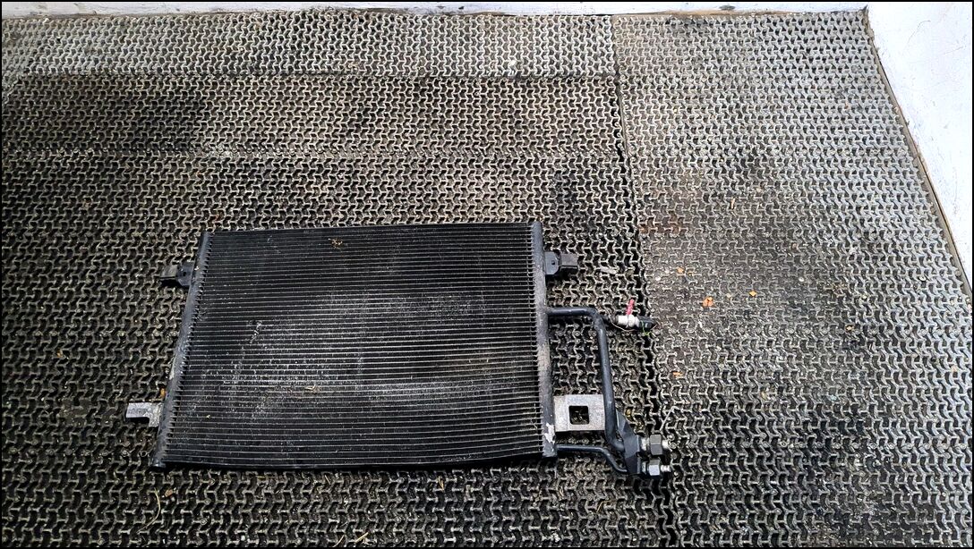 Радиатор кондиционера 4B0260403T - 8304471 | Фото#1 Радиатор кондиционера 4B0260403T - 8304471 | Фото#1