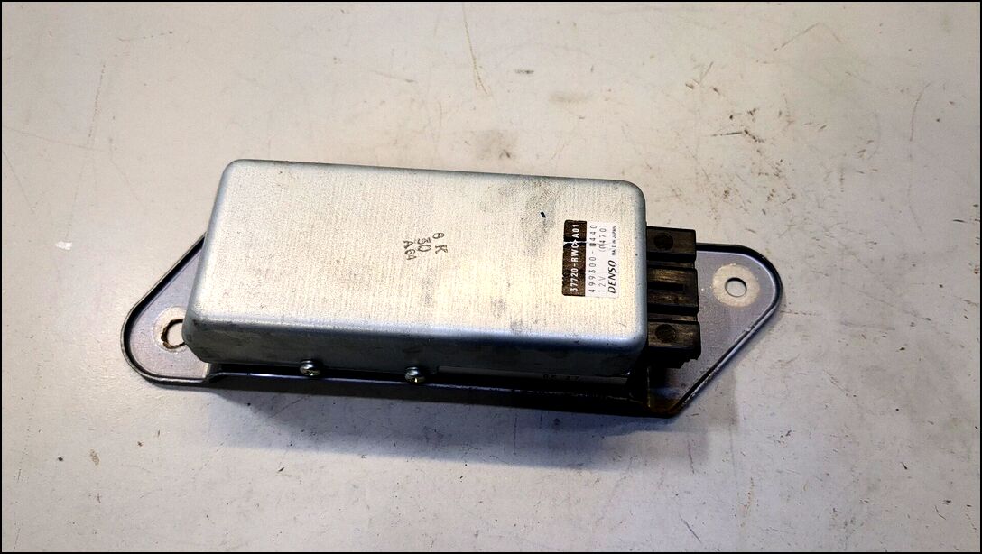 Блок управления топливным насосом 37720RWCA01 - 8808593 | Фото#1 Блок управления топливным насосом 37720RWCA01 - 8808593 | Фото#1