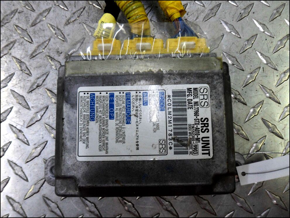 Блок управления подушками безопасности 77960STXA010 - 90101343 | Фото#1 Блок управления подушками безопасности 77960STXA010 - 90101343 | Фото#1