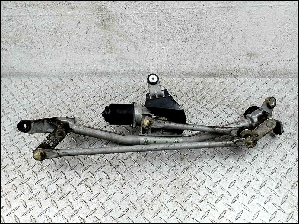 Трапеция дворников - 90164819 | Фото#1 Трапеция дворников - 90164819 | Фото#1