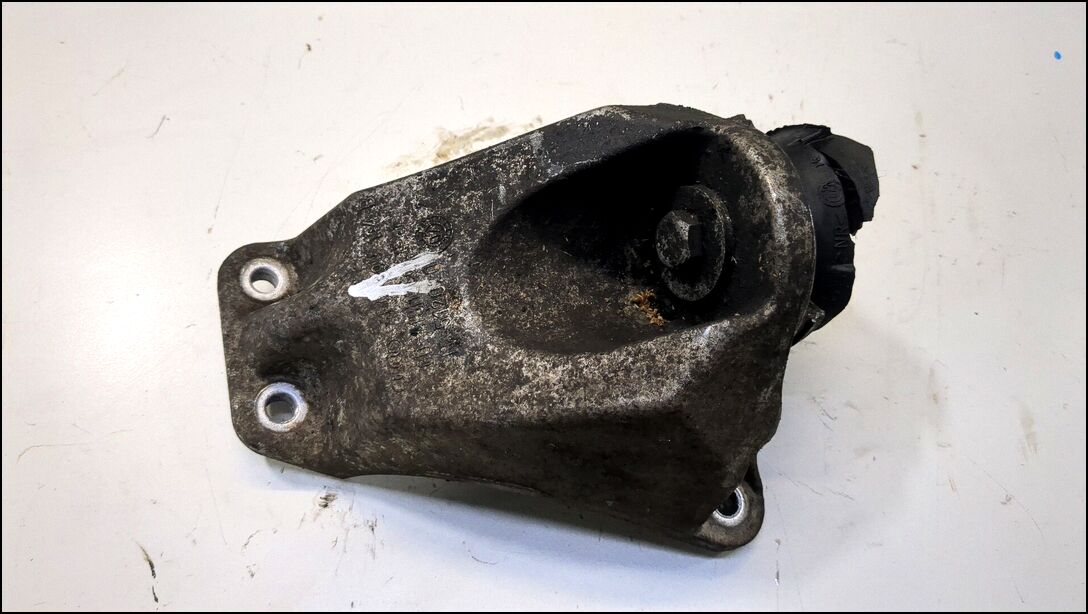 Кронштейн кпп 4F0399114B - 9326172 | Фото#1 Кронштейн кпп 4F0399114B - 9326172 | Фото#1