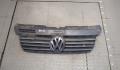 Решетка радиатора Volkswagen Transporter 5 2003-2015 - 20321629