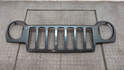 Решетка радиатора Jeep Liberty 2001-2007 - 20561952