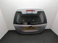 Крышка багажника Kia Carnival 2006-2014 - 20697444