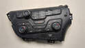 Панель управления магнитолой Hyundai Tucson 1 2004-2010 - 20717667
