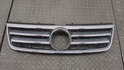 Решетка радиатора Volkswagen Touareg 2002-2007 - 20760088