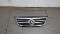 Решетка радиатора Volkswagen Tiguan 2007-2011 - 21089557