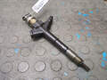 Форсунка топливная Nissan Pathfinder 2004-2014 - 21113537