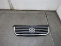 Решетка радиатора Volkswagen Passat 5 2000-2005 - 21155686