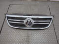 Решетка радиатора Volkswagen Tiguan 2007-2011 - 21162472