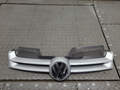 Решетка радиатора Volkswagen Golf 5 2003-2009 - 21274333