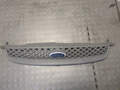 Решетка радиатора Ford Fiesta 5 2001-2007 - 21285523