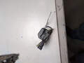 Замок багажника Toyota RAV 4 XA20 2000-2005 - 21381719