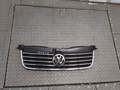 Решетка радиатора Volkswagen Passat 5 2000-2005 - 21395955