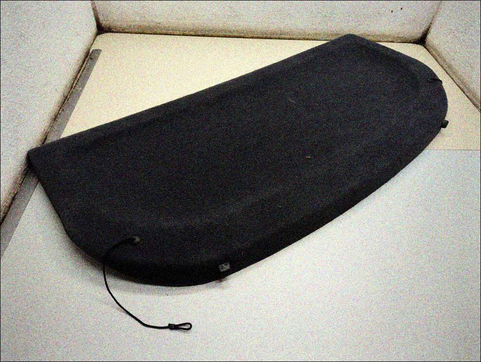 Полка багажника Toyota Corolla E12 2001-2006 - 21401513