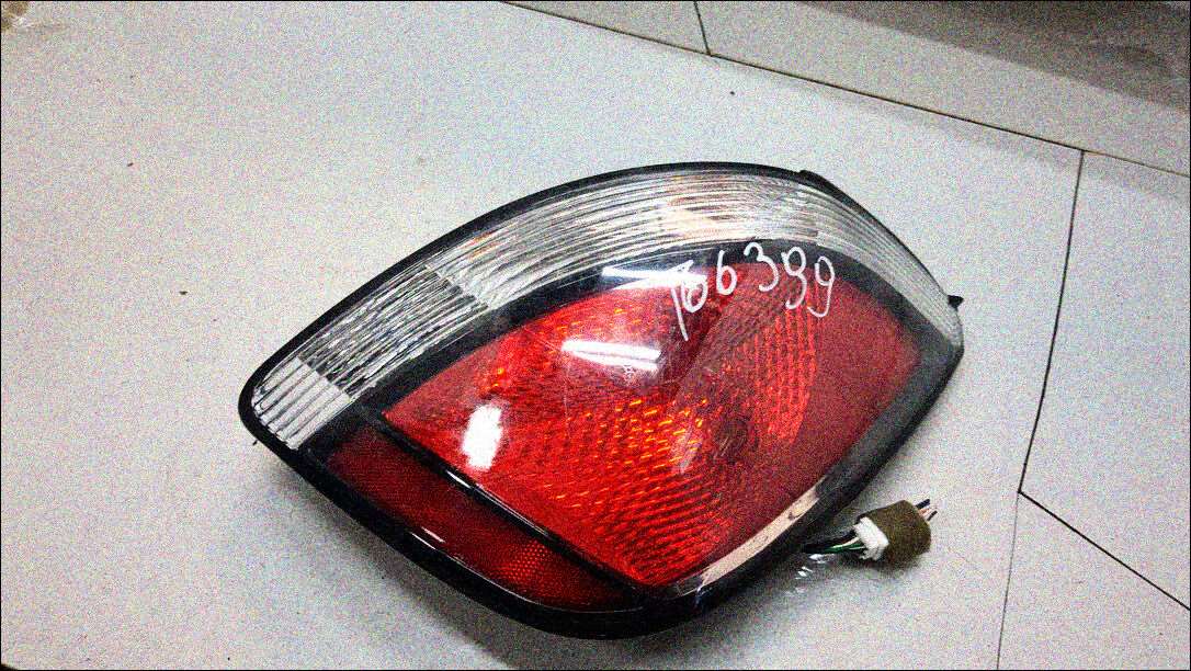 Фонарь задний Kia Rio 2 2005-2011 - 22111280