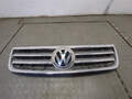 Решетка радиатора Volkswagen Touareg 2002-2007 - 22133895
