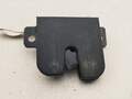 Замок багажника Volkswagen Golf 4 1997-2005 - 54703945