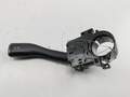 Переключатель поворотов Volkswagen Golf 4 1997-2005 - 55180331