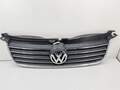 Решетка радиатора Volkswagen Passat 5 2000-2005 - 55300390