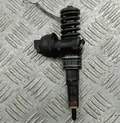 Форсунка топливная Volkswagen Passat 5 2000-2005 - 55353790