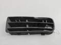 Заглушка (решетка) бампера Volkswagen Golf 4 1997-2006 - 55390727