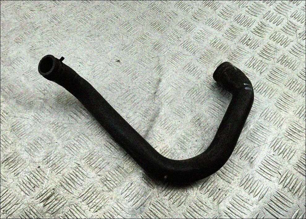 Патрубок охлаждения Renault Laguna 3 2009-2026 - 55404378