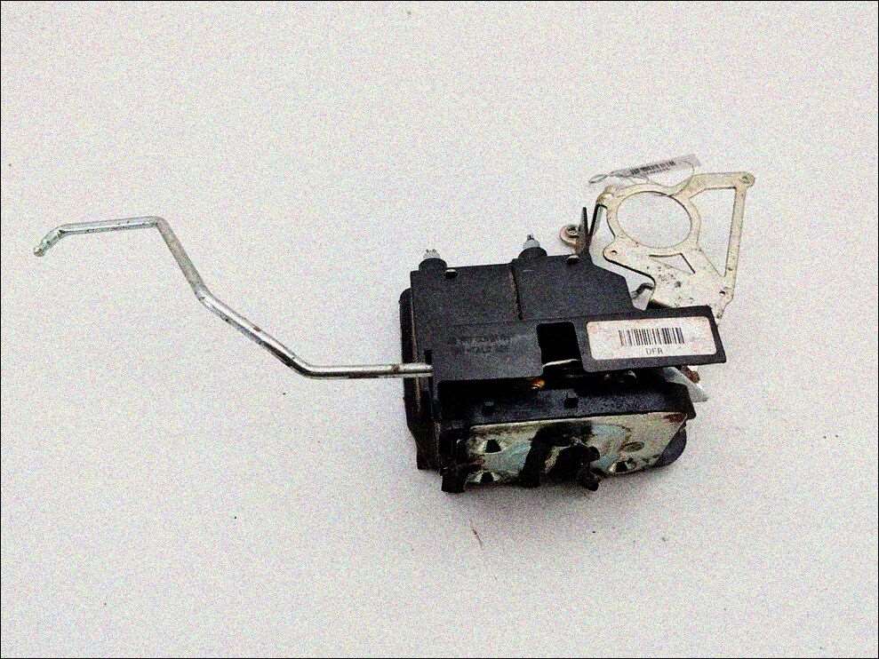 Замок двери Kia Rio 2 2005-2011 - 55482565