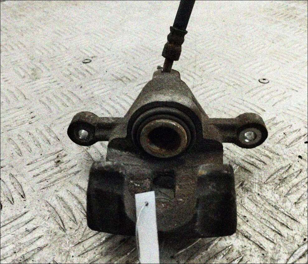 Суппорт Kia Rio 2 2005-2011 - 55484134